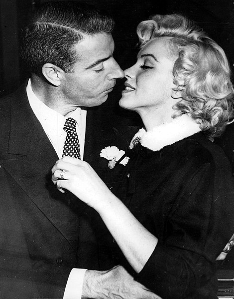 Marilyn Monroe and Joe DiMaggio