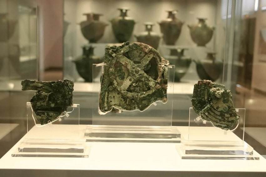 Antikythera mechanism display