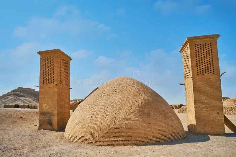 Panoramic view of the Yakhchal